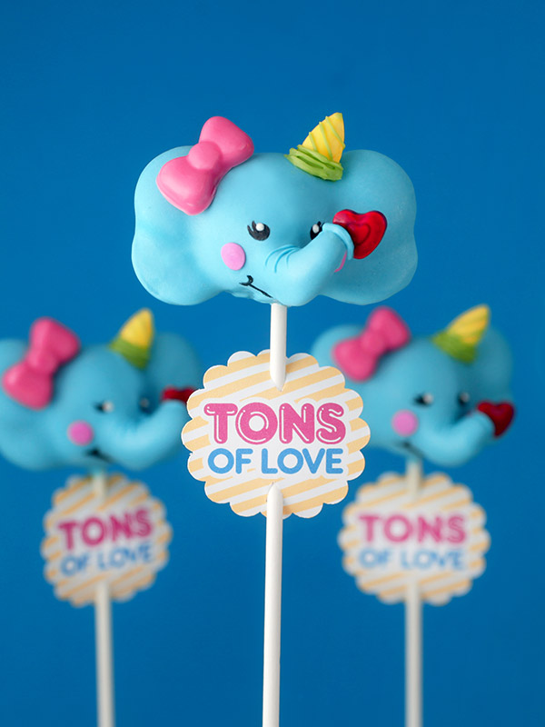 Valentine’s Cake Pops